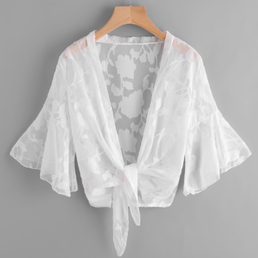 ***SOLD ON DEPOP*** Floral Bell Sleeve Wrap Top